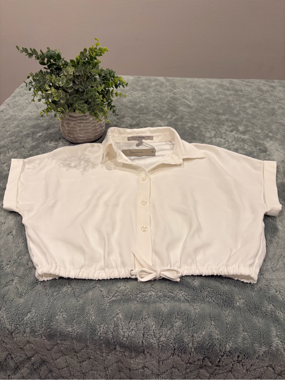 HUDSON White Cropped Drawstring Button Up Shirt Minimal Chic